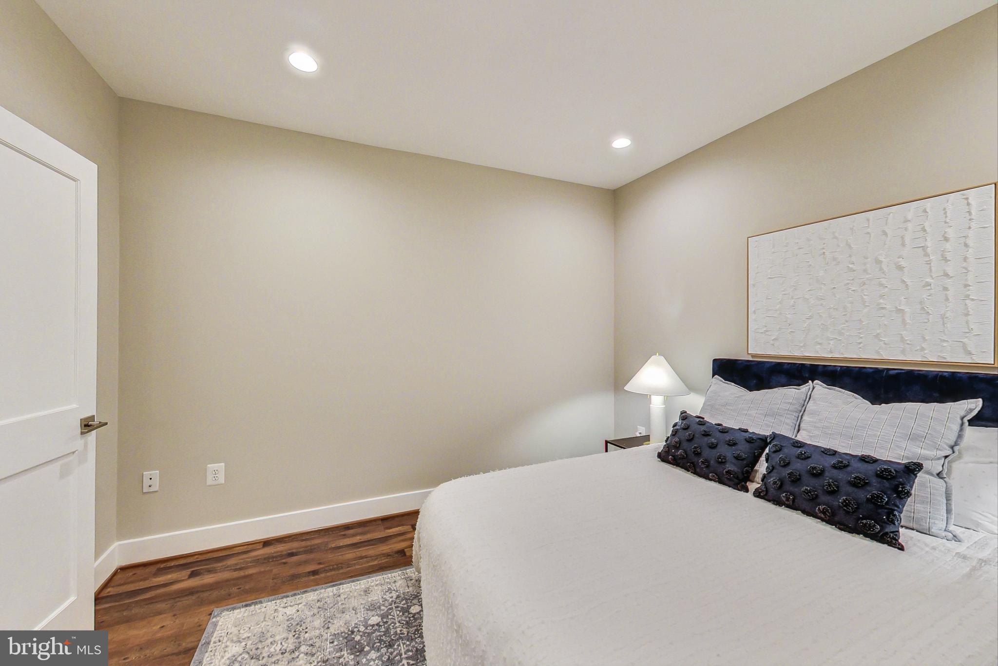 37 MISSOURI AVENUE NW 12