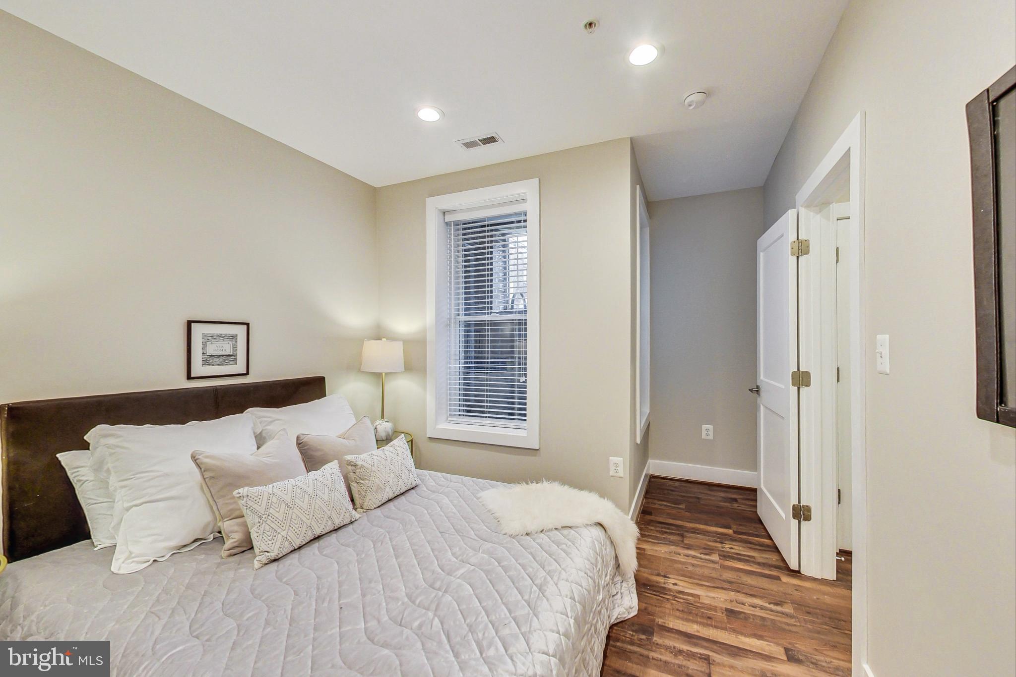 37 MISSOURI AVENUE NW 12