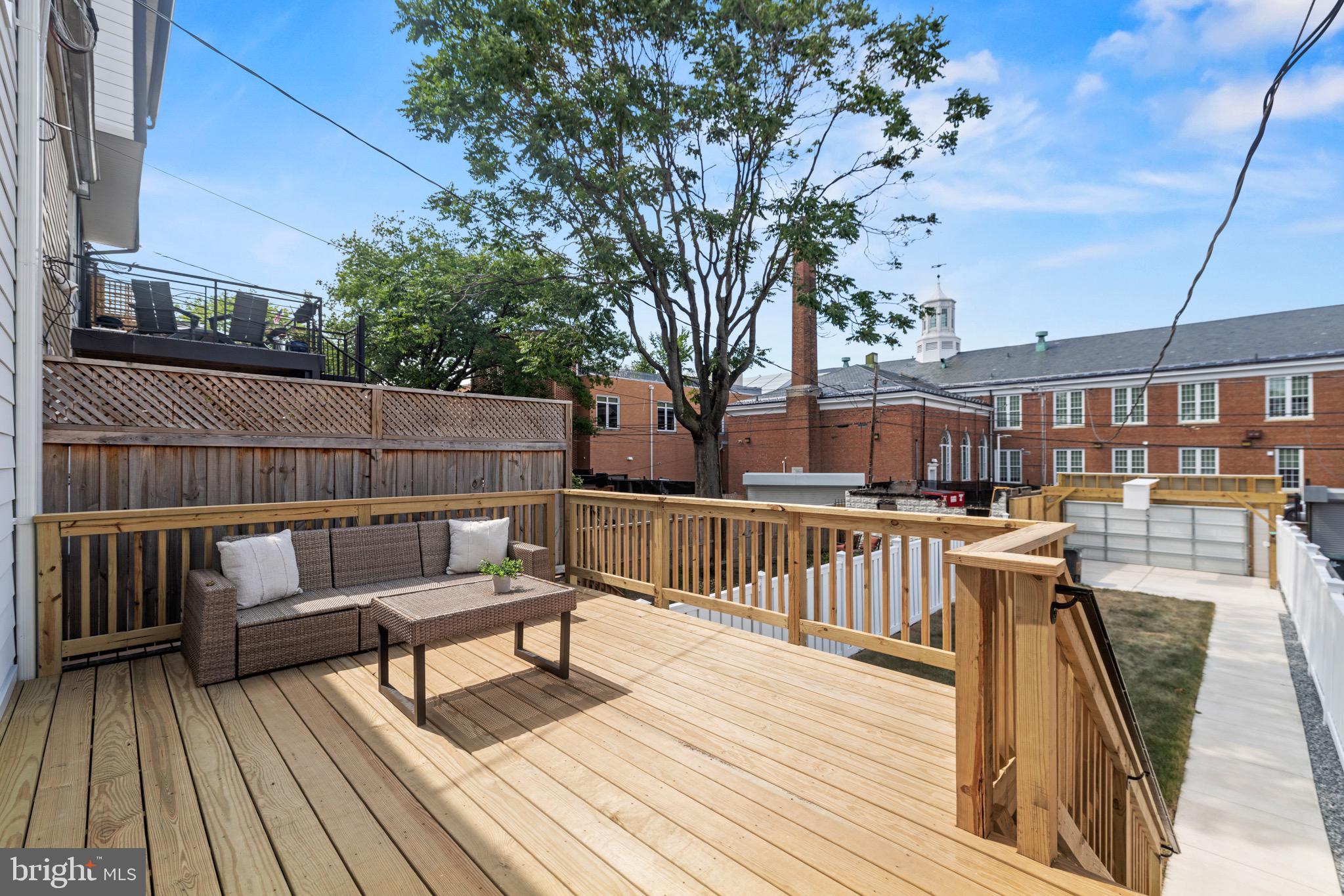 1343 TAYLOR STREET NW