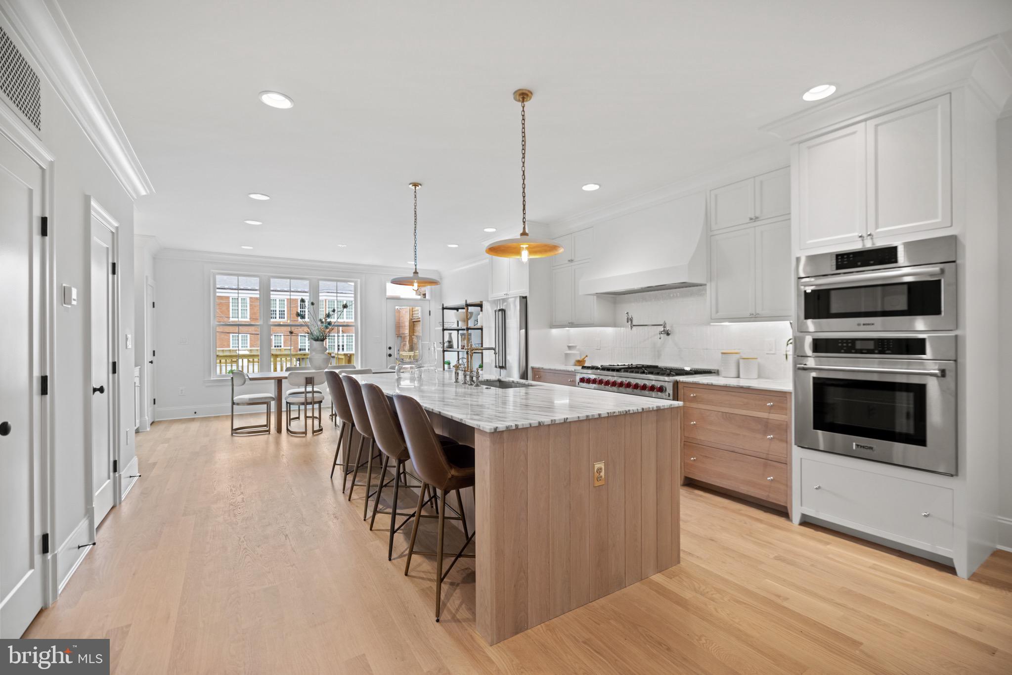 1343 TAYLOR STREET NW