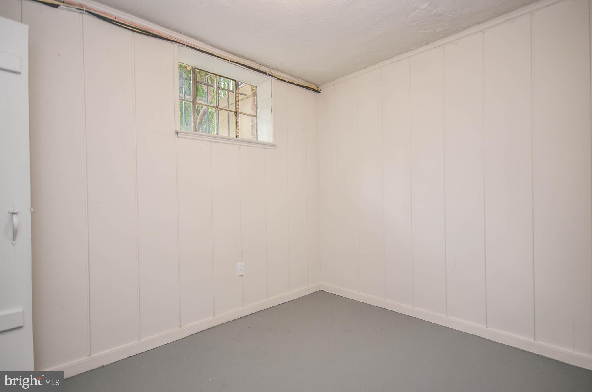 3044 DAVENPORT STREET NW