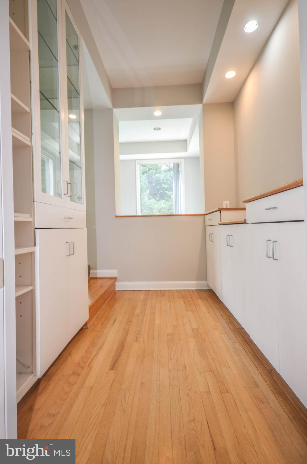 3044 DAVENPORT STREET NW