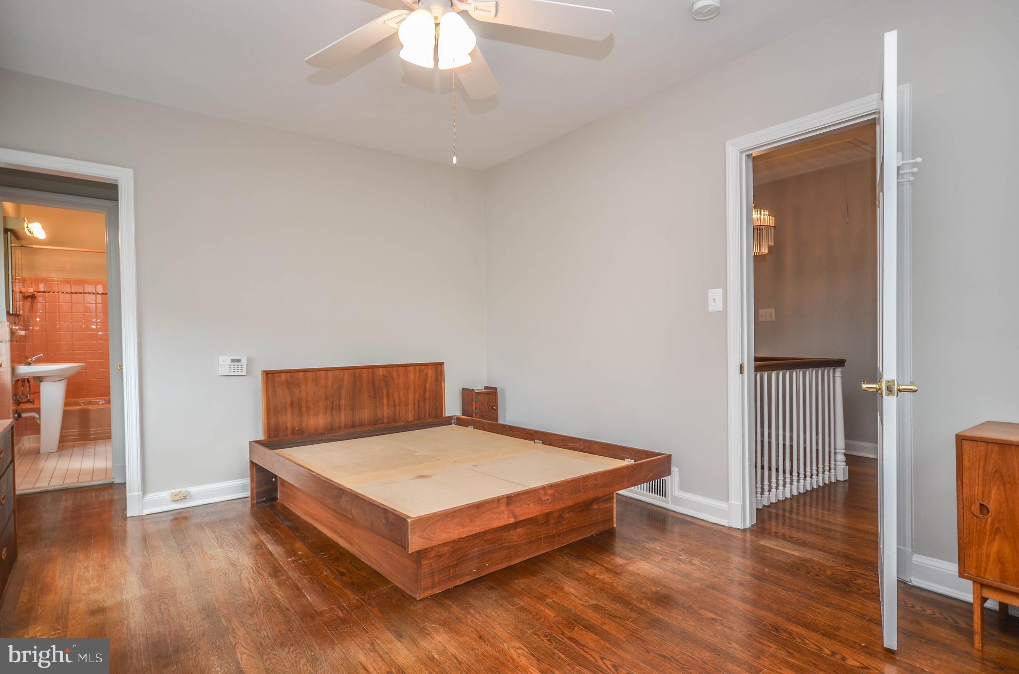 3044 DAVENPORT STREET NW