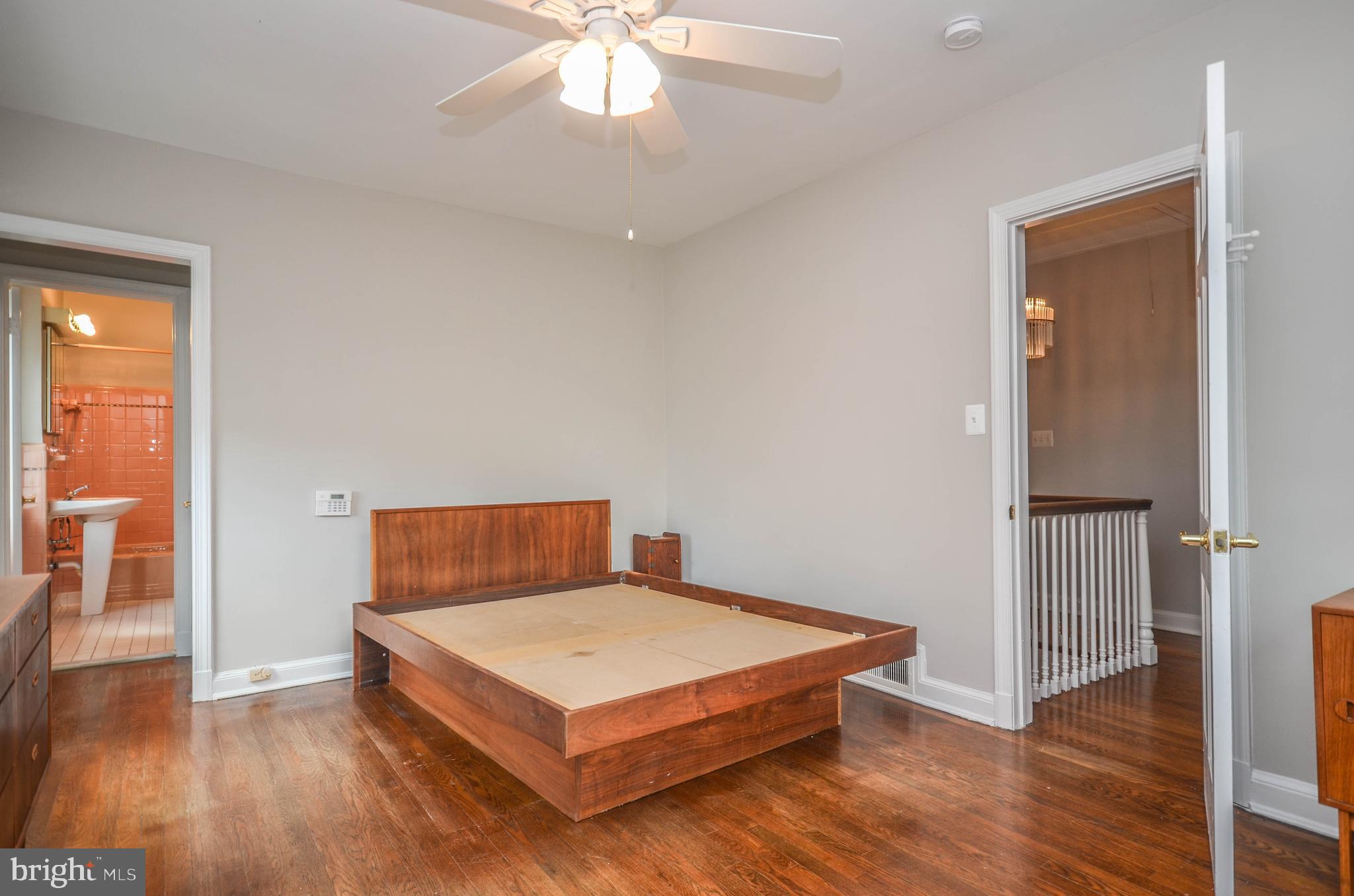 3044 DAVENPORT STREET NW