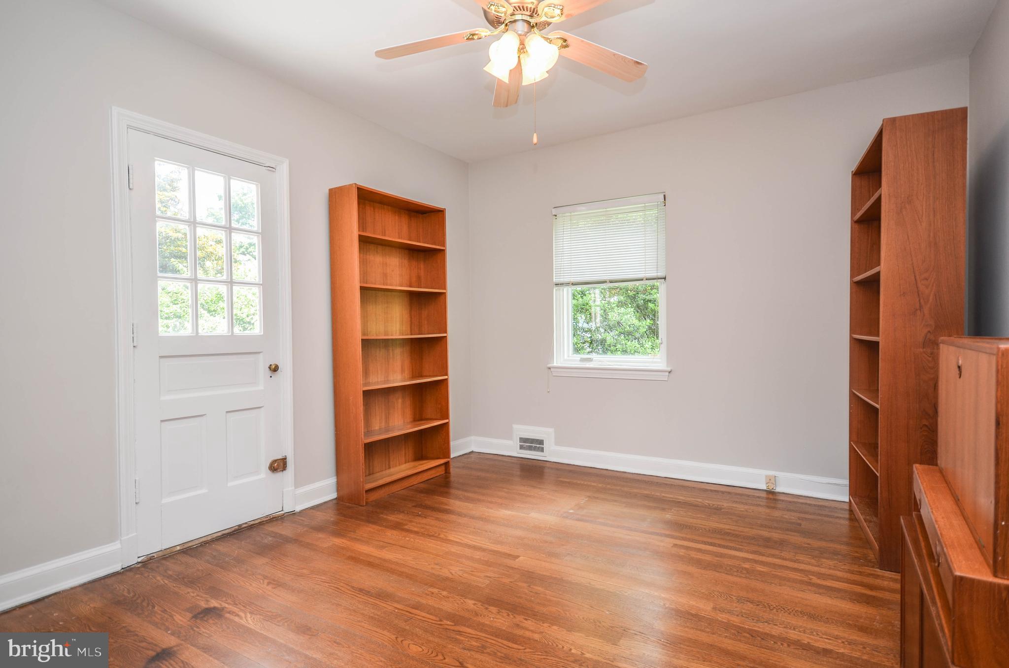 3044 DAVENPORT STREET NW