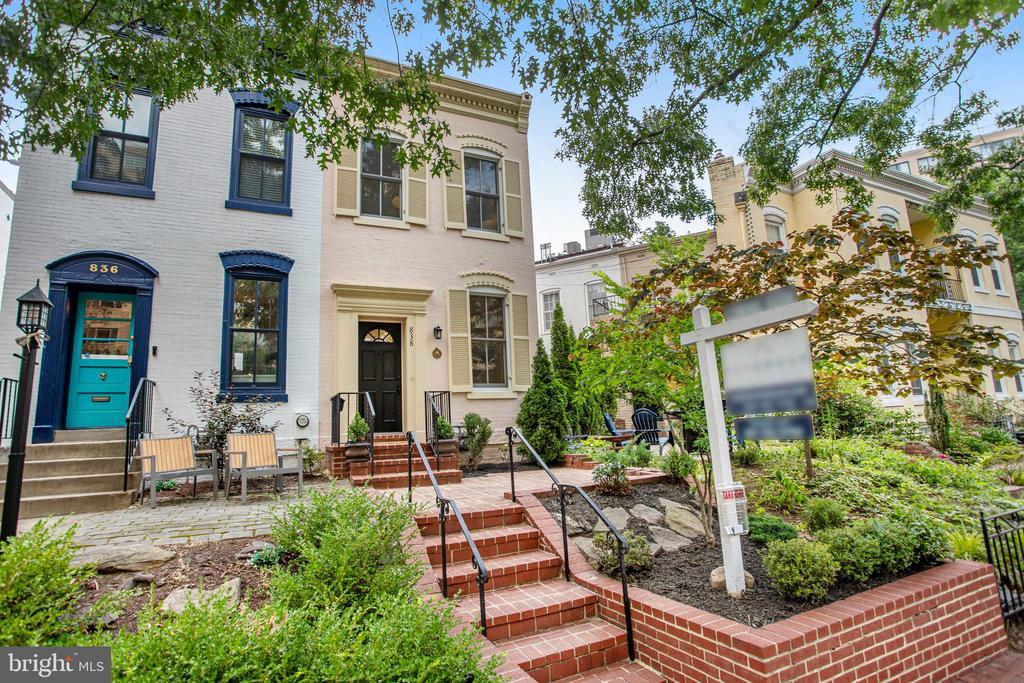 838 NEW HAMPSHIRE AVENUE NW