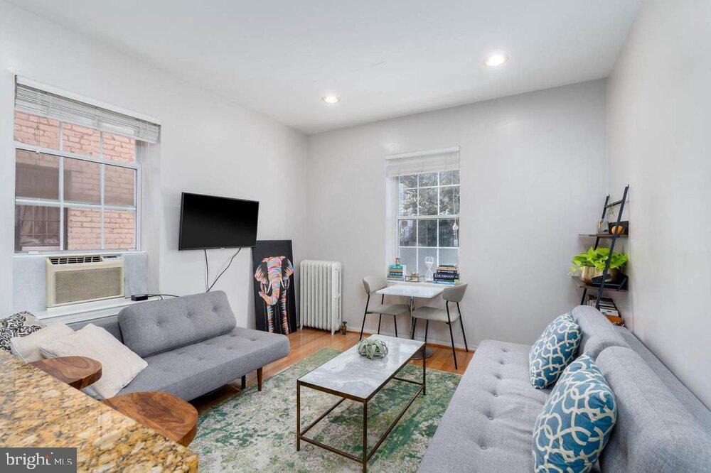 1711 35TH STREET NW 1