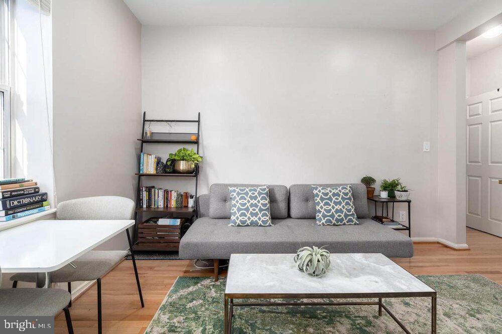 1711 35TH STREET NW 1