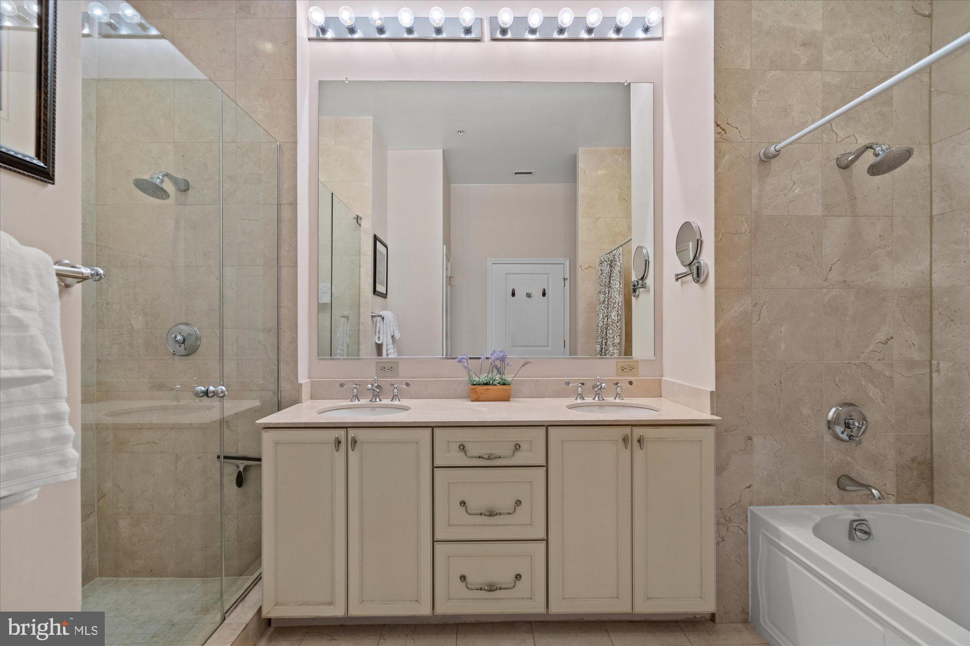 2200 17th St NW #213