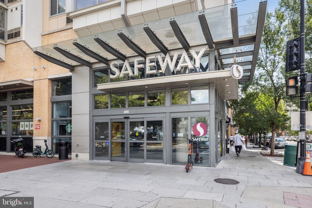 444 M STREET NW 5