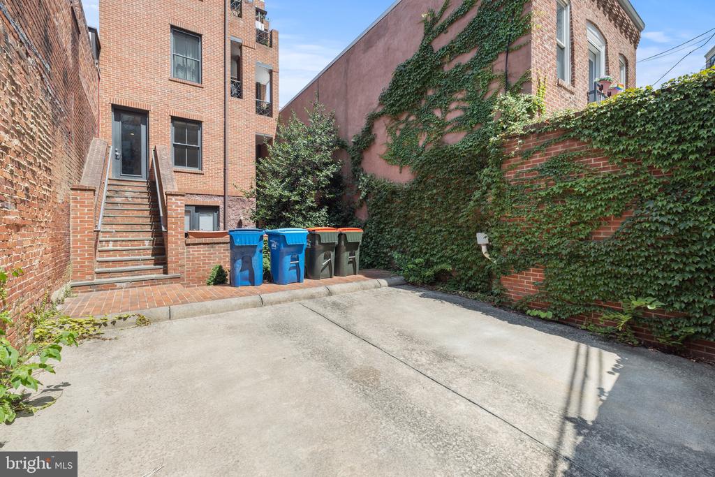 444 M STREET NW 5
