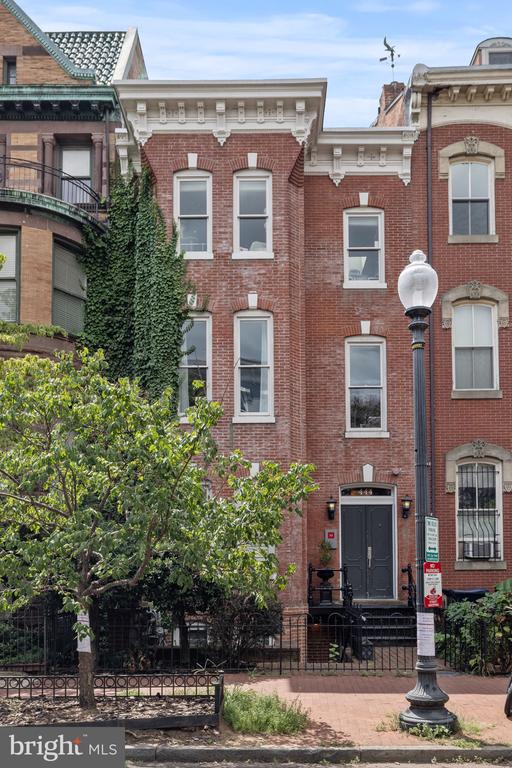 444 M STREET NW 5
