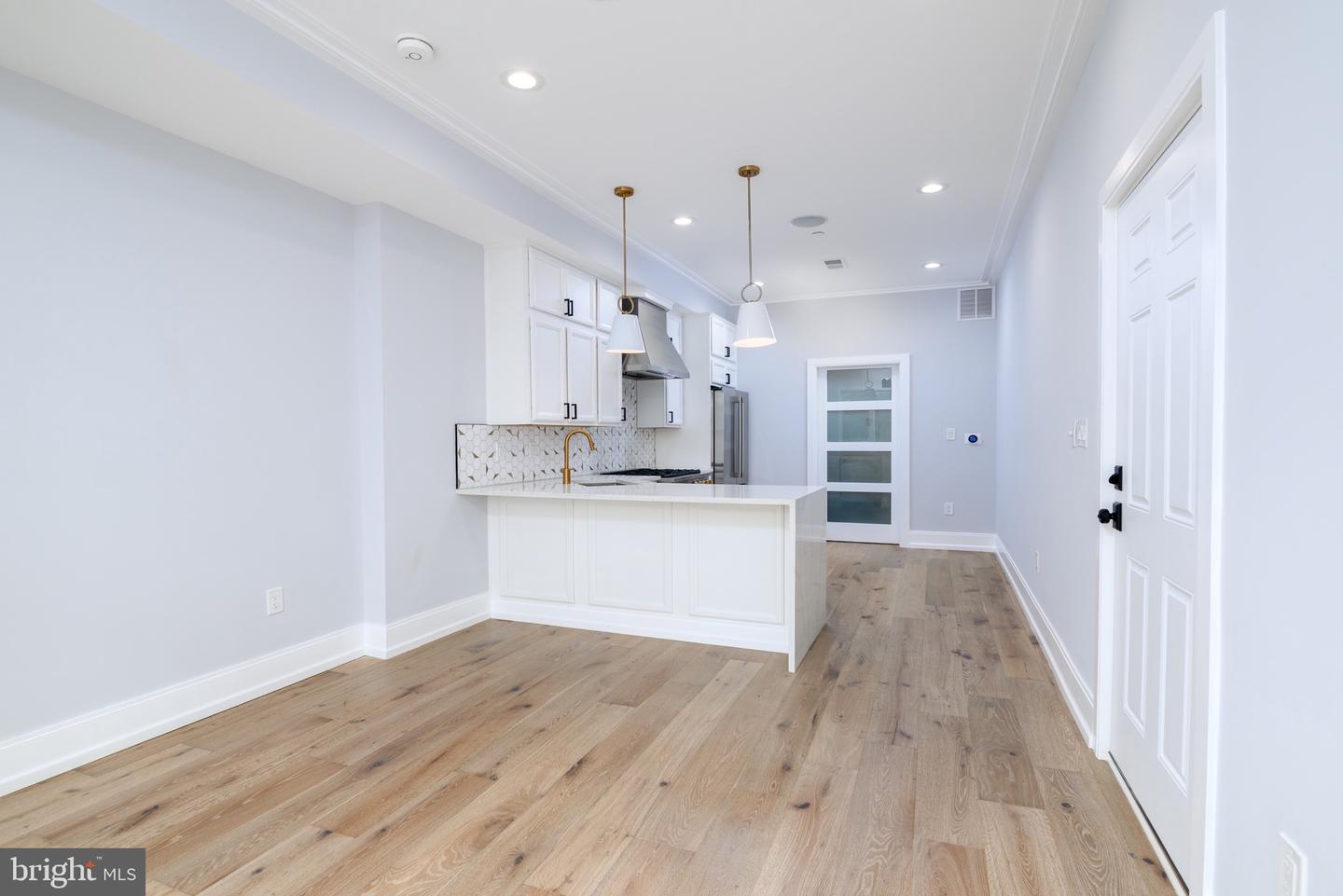 1444 BELMONT ST NW #101