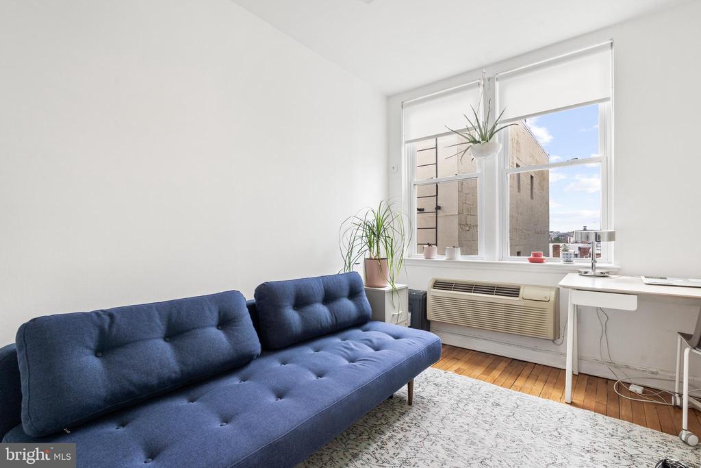 1810 California St NW #302