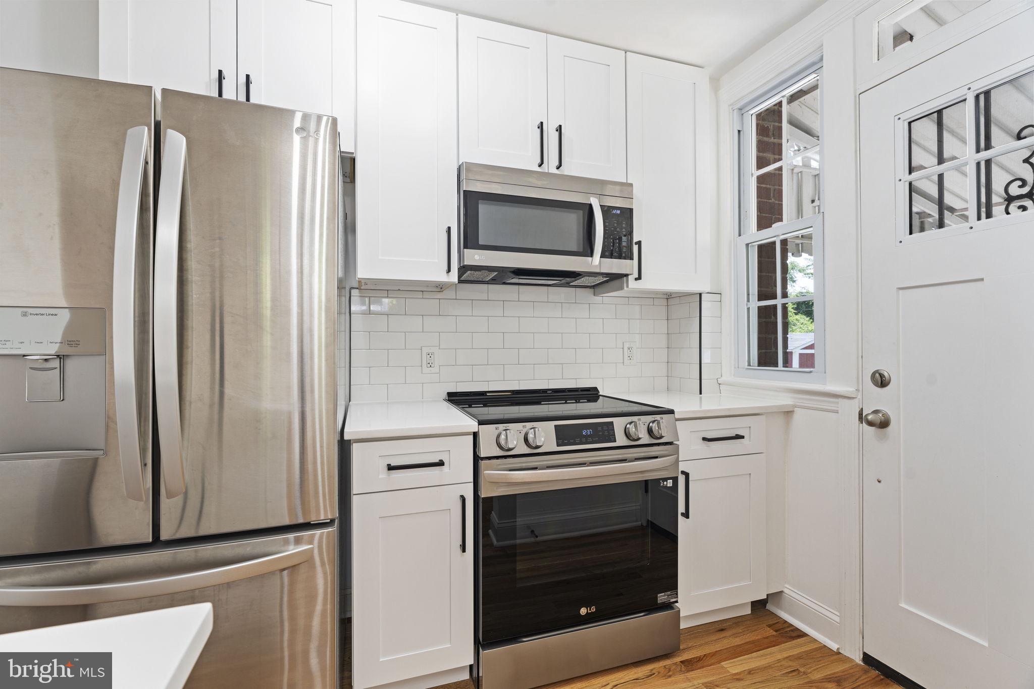 132 FORRESTER STREET SW
