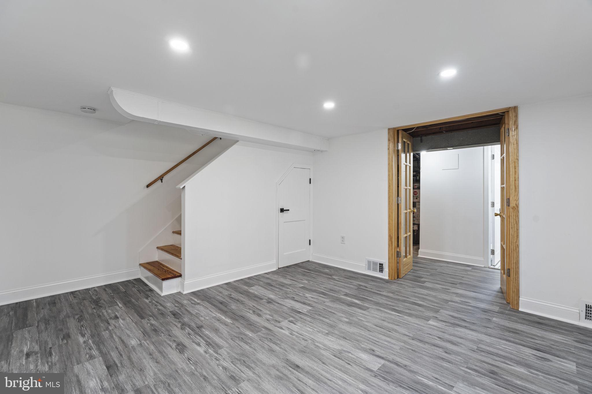 132 FORRESTER STREET SW