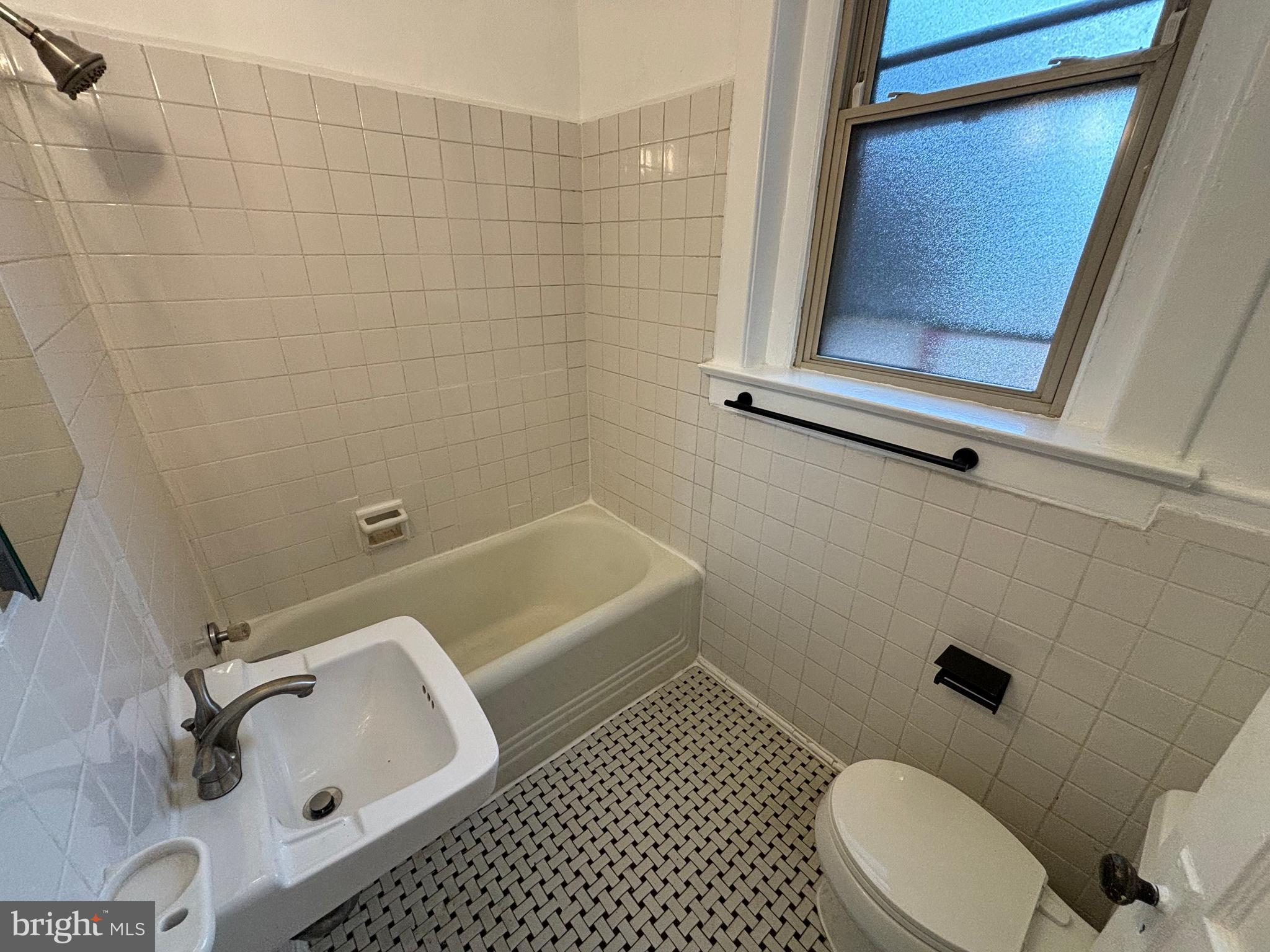 3427 13TH STREET NW 302