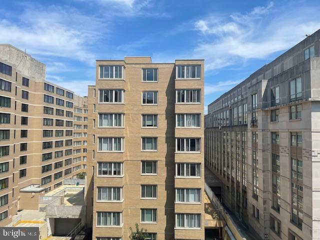 522 21ST STREET NW 707