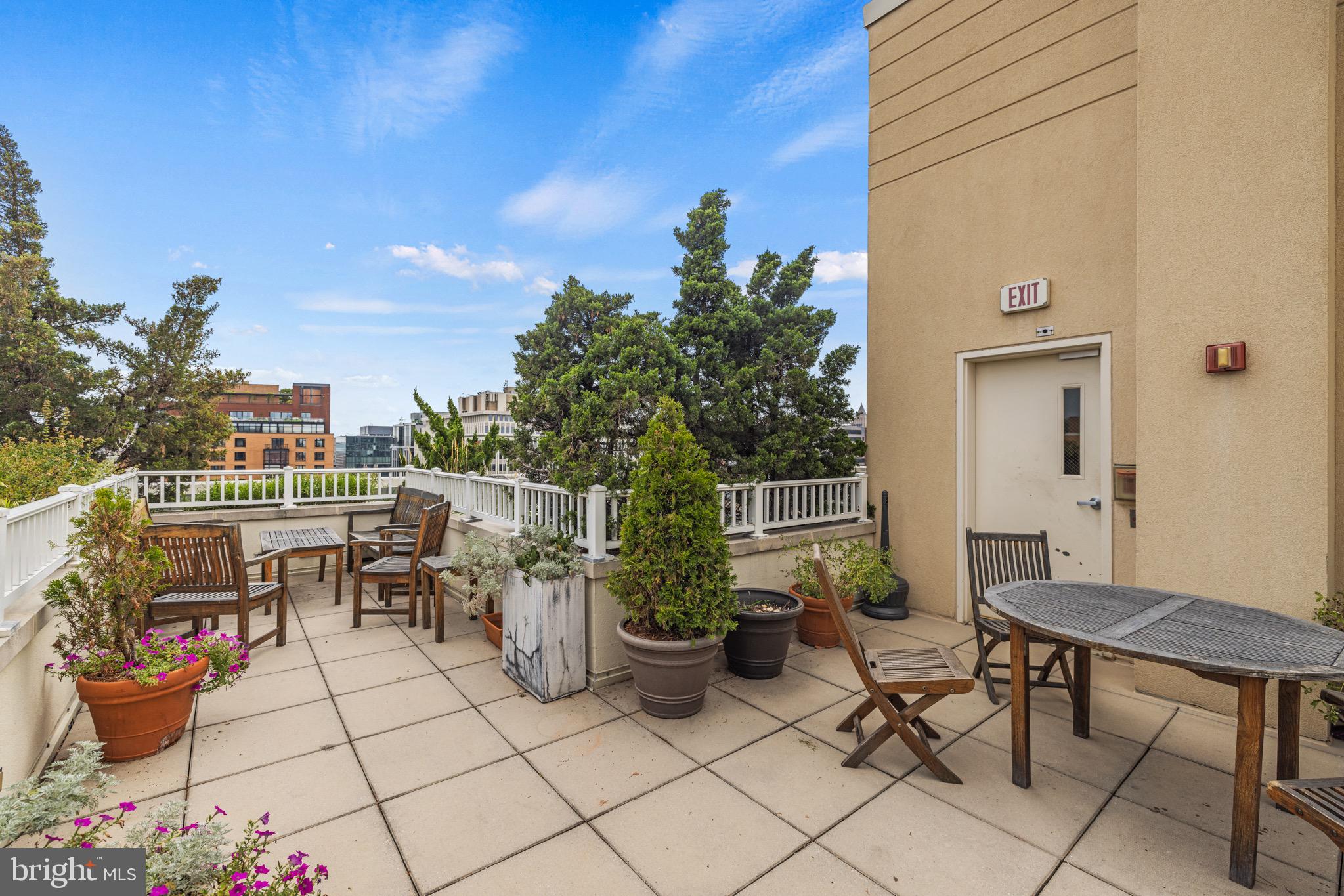 1111 11TH STREET NW 406