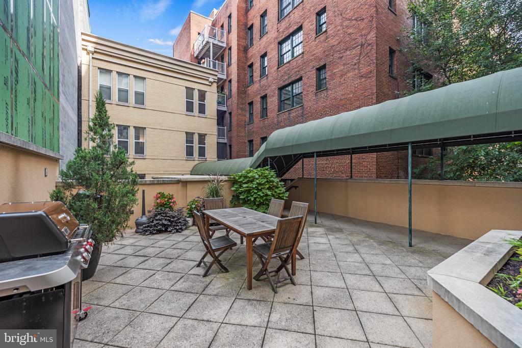 1111 11TH STREET NW 406