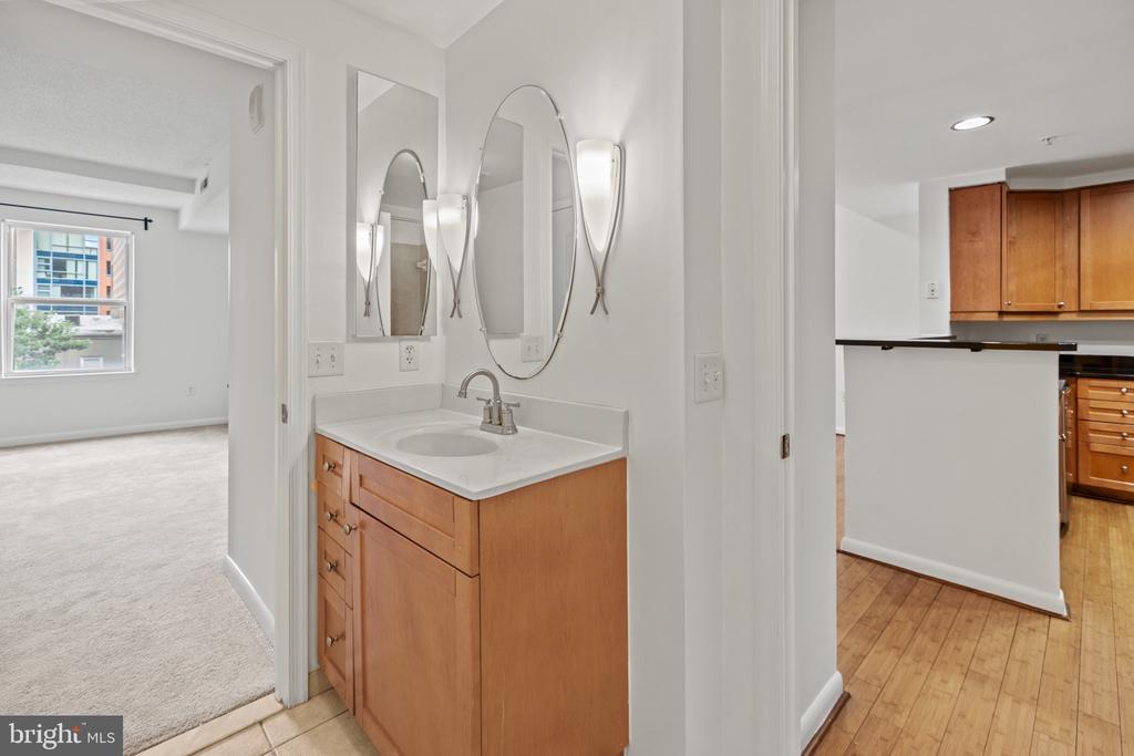 1111 11TH STREET NW 406