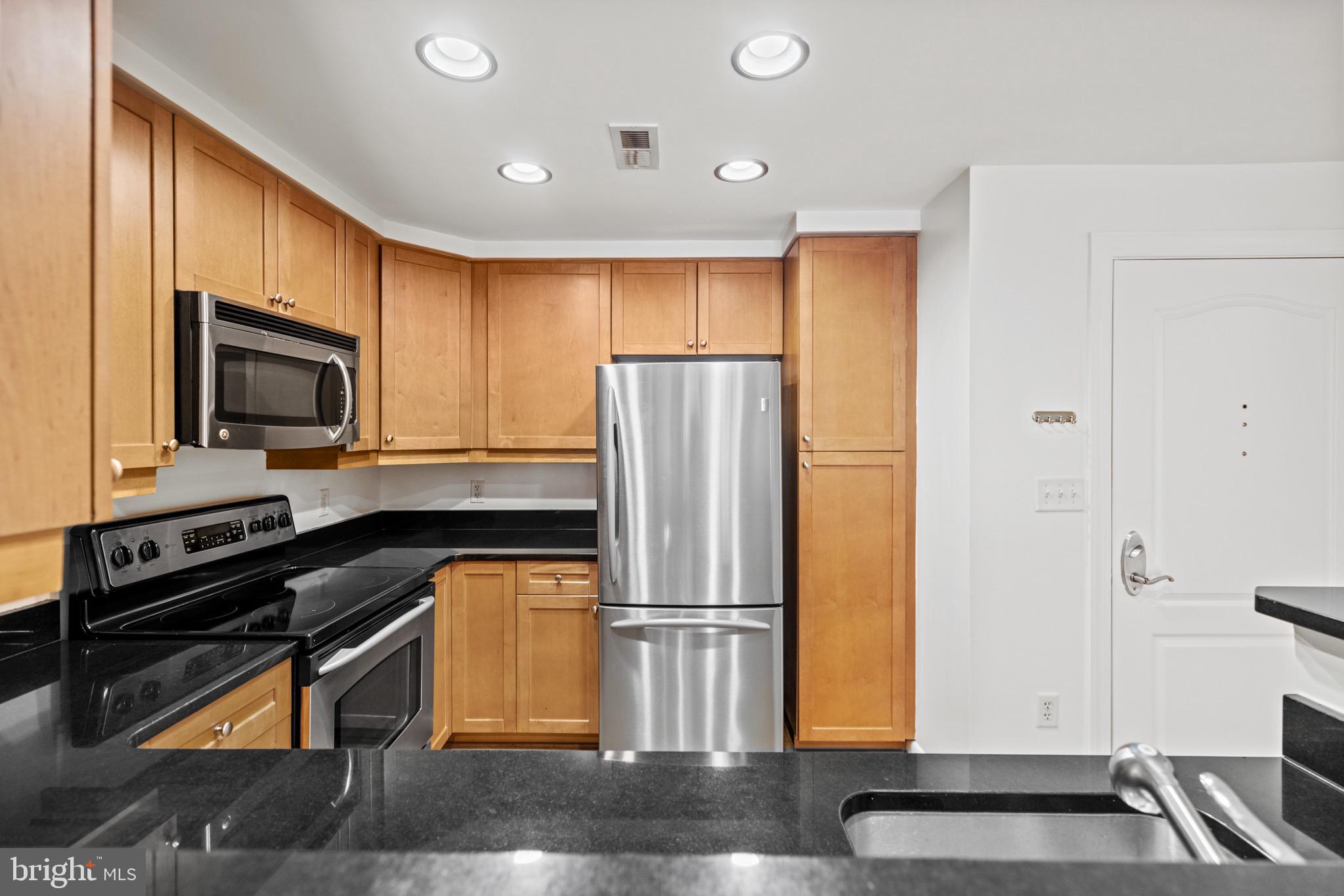 1111 11TH STREET NW 406
