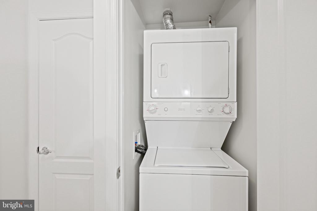 1111 11TH STREET NW 406