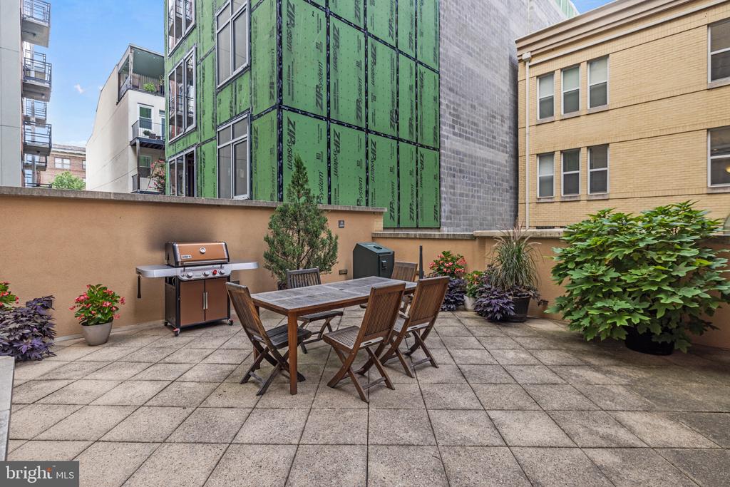 1111 11TH STREET NW 406