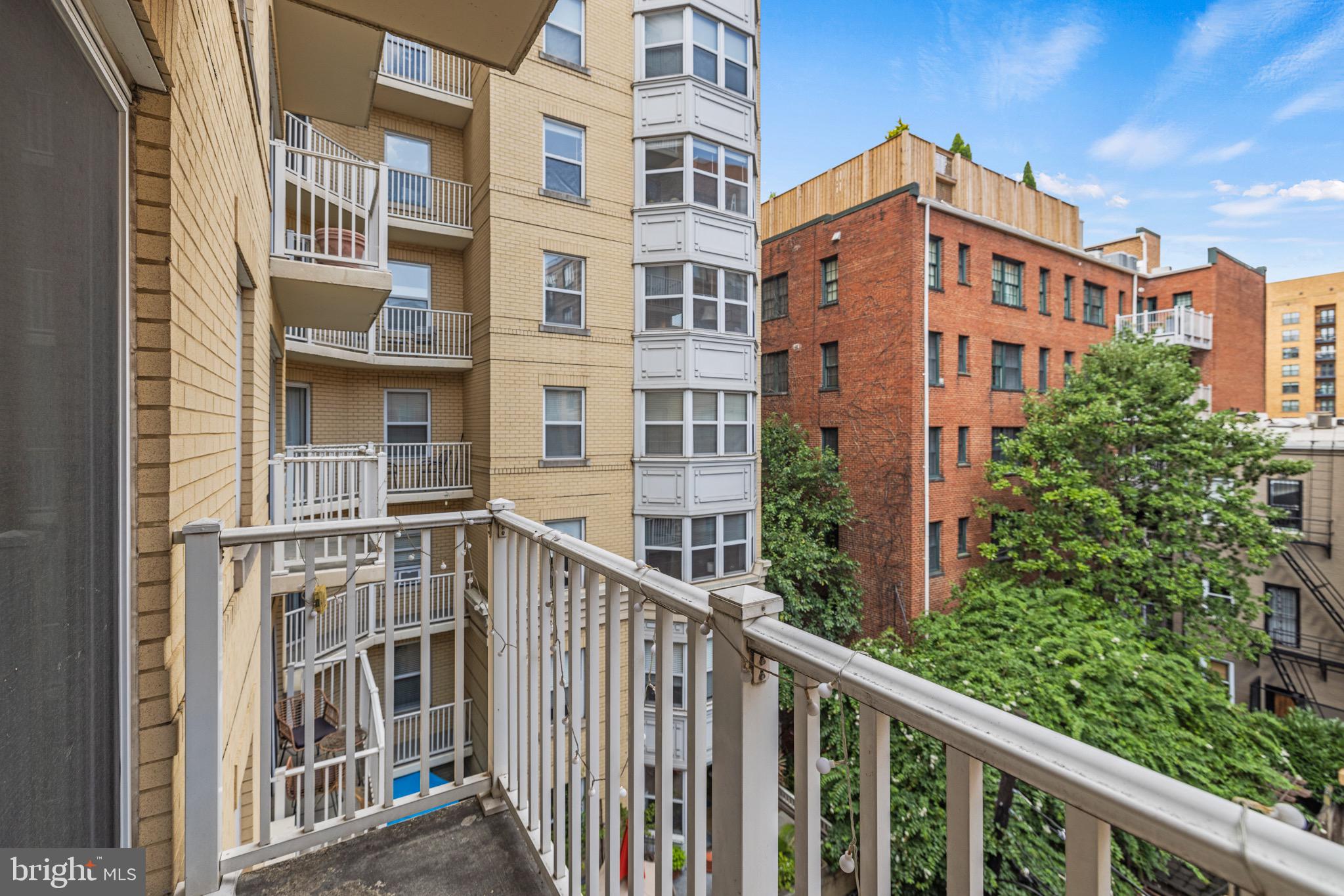 1111 11TH STREET NW 406