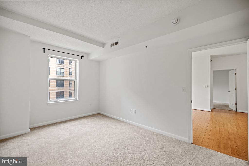 1111 11TH STREET NW 406