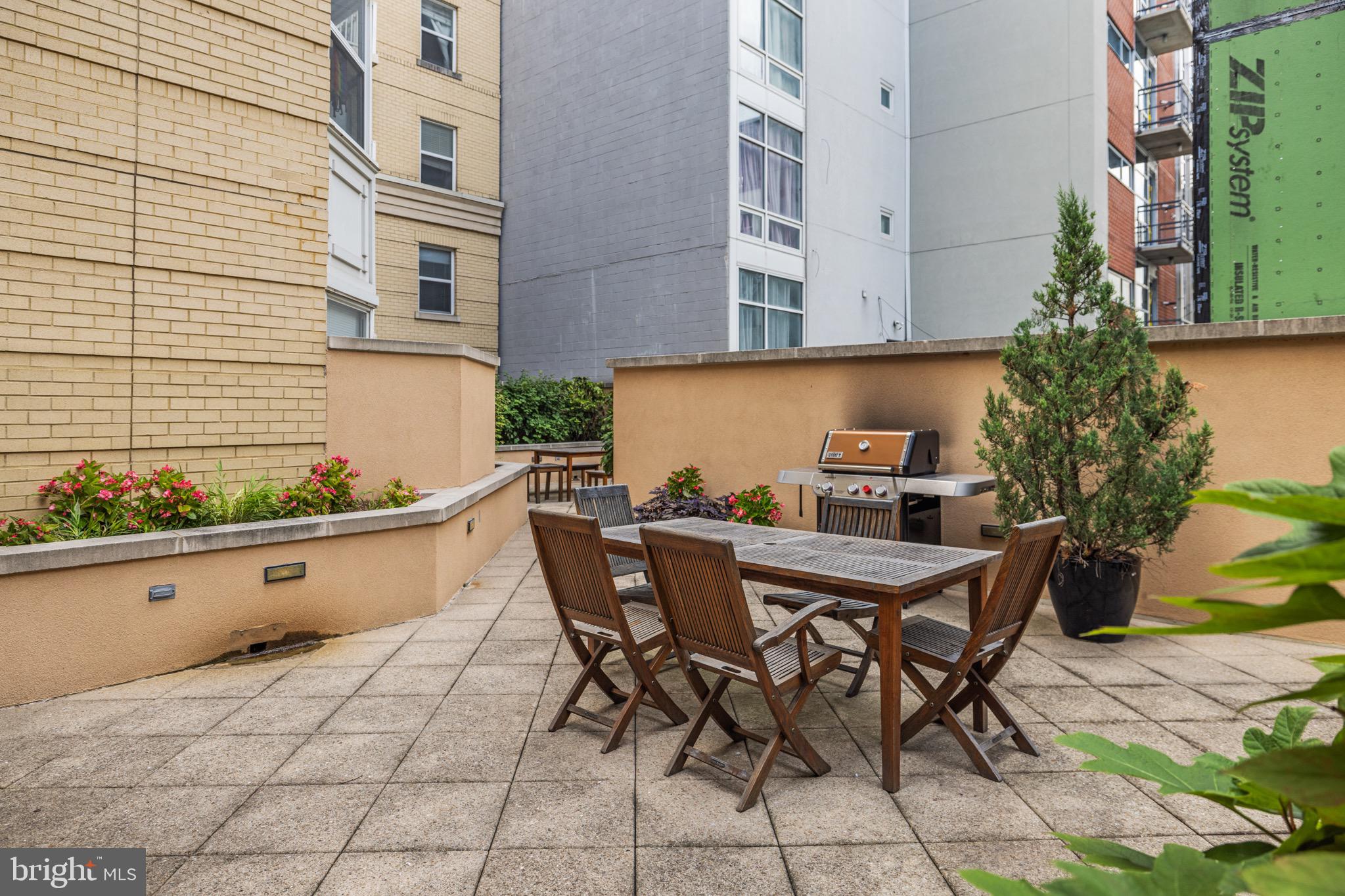 1111 11TH STREET NW 406