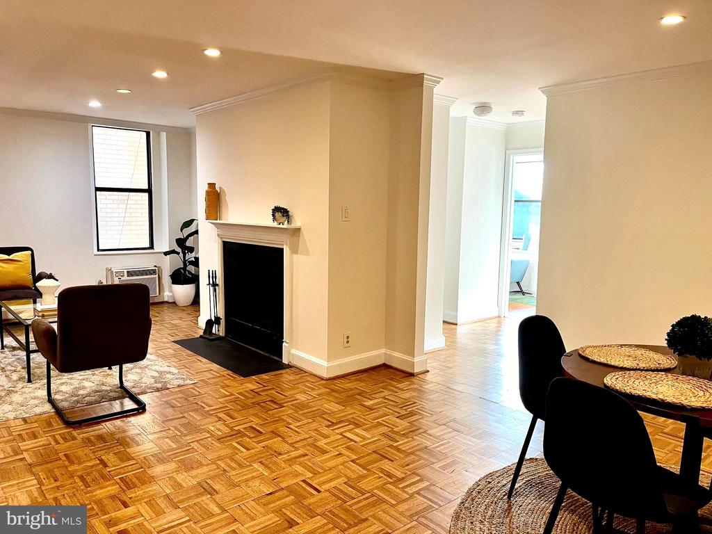 1316 New Hampshire Ave NW #201