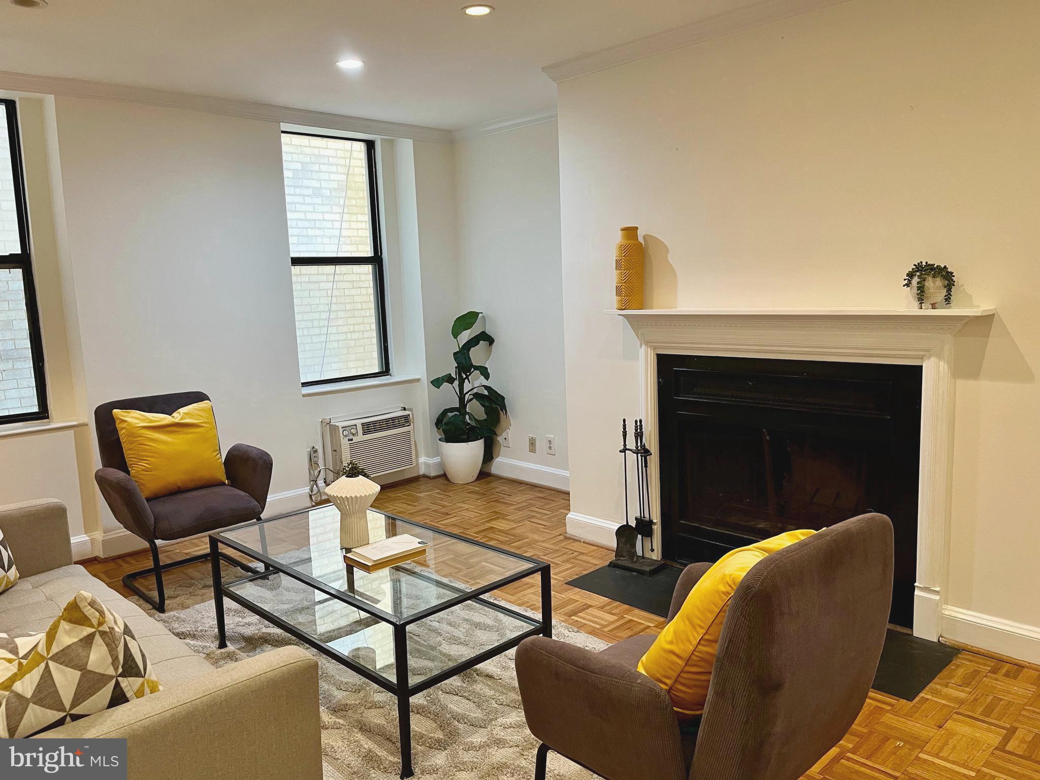 1316 New Hampshire Ave NW #201