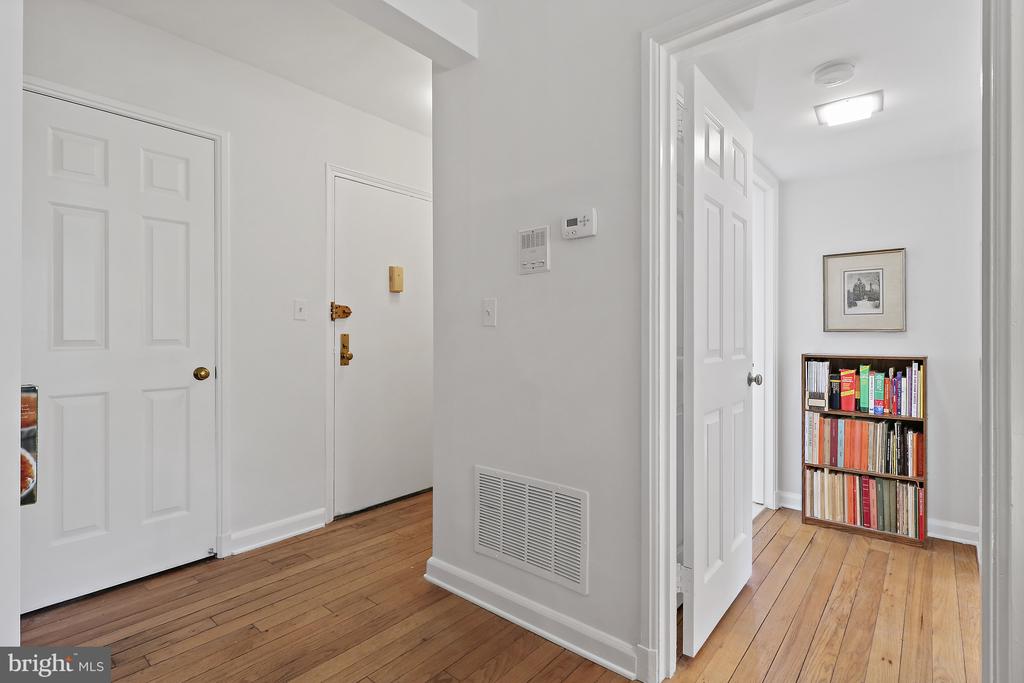 3531 39th St NW #D502