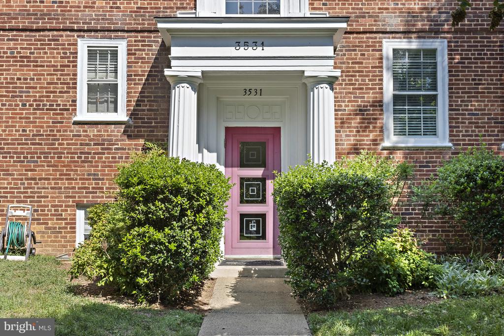 3531 39th St NW #D502