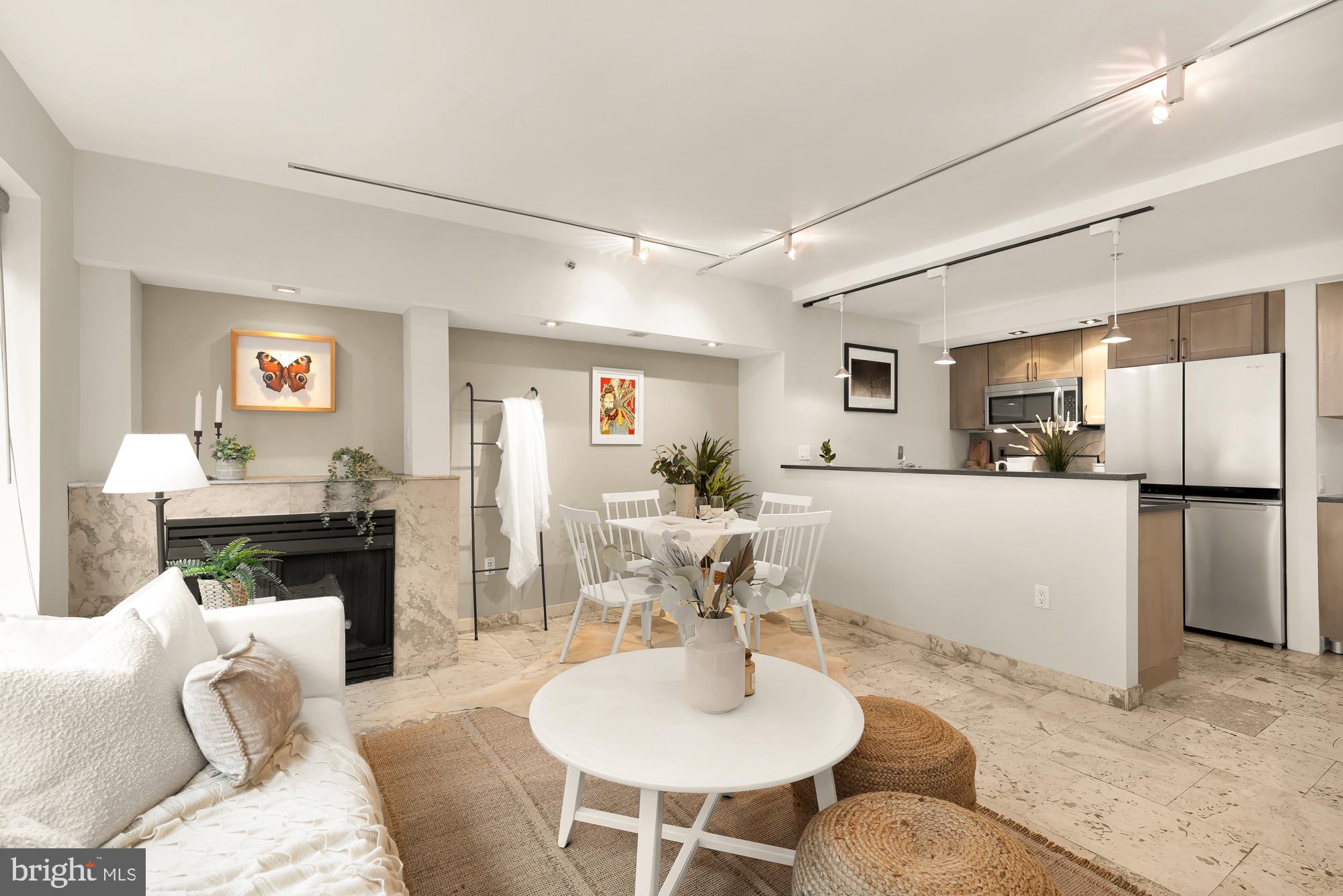 1520 16th St NW #103