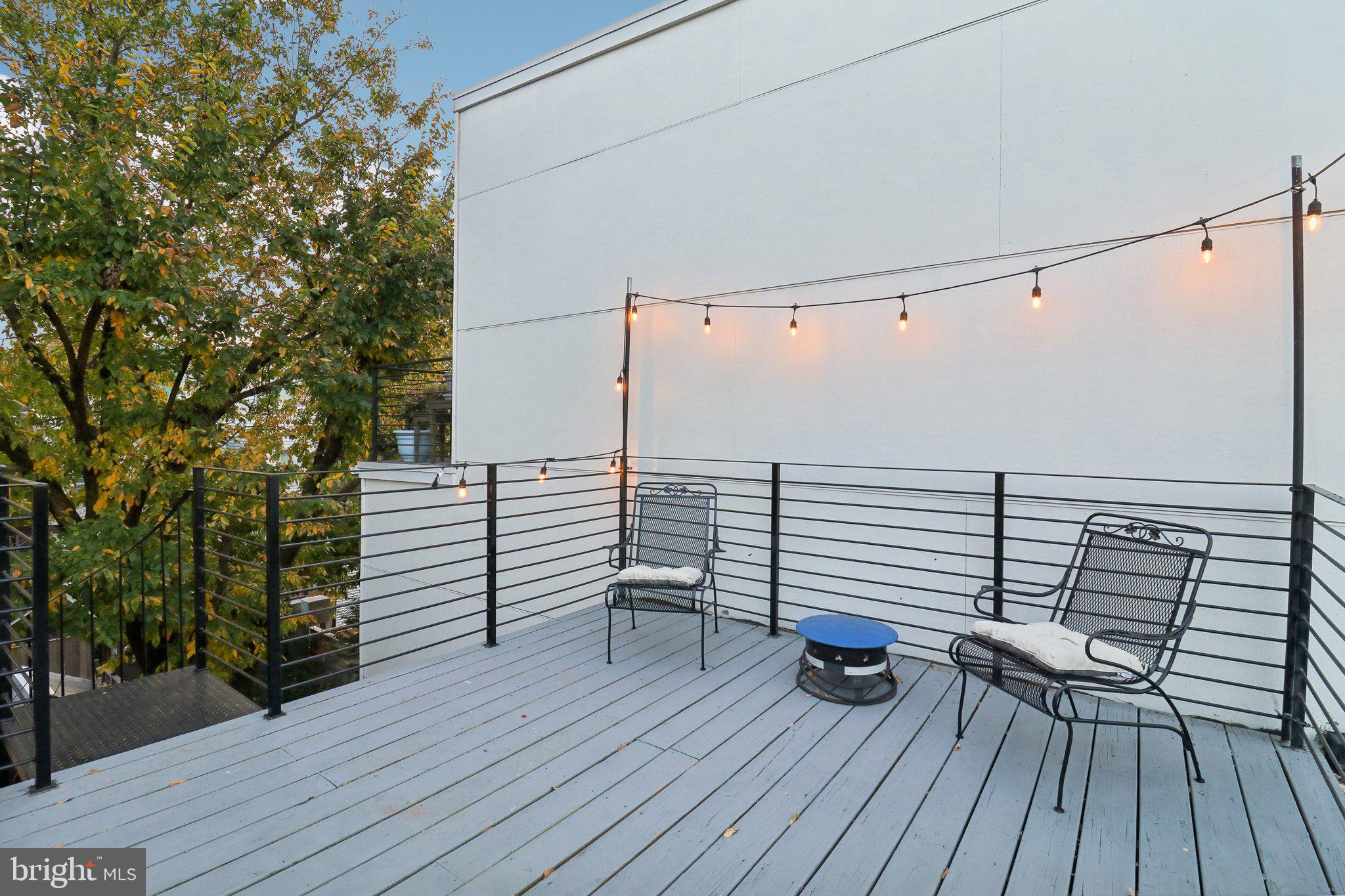 406 RICHARDSON PLACE NW