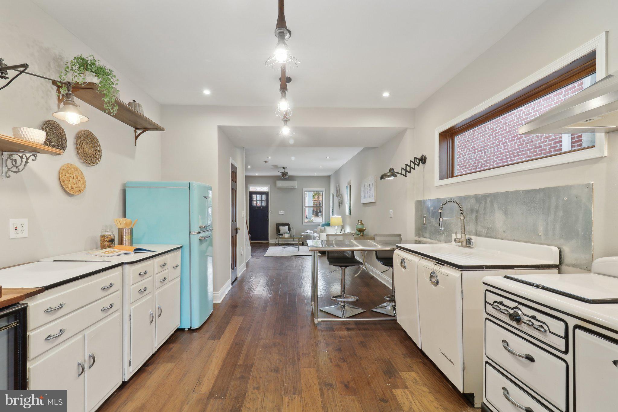 406 RICHARDSON PLACE NW