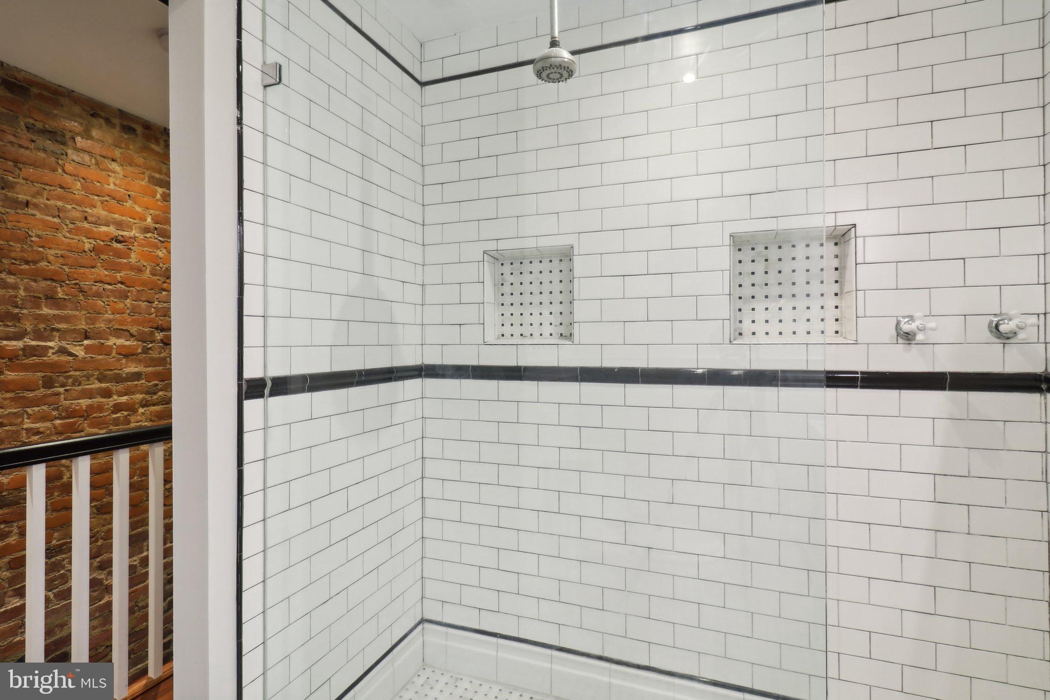 406 RICHARDSON PLACE NW