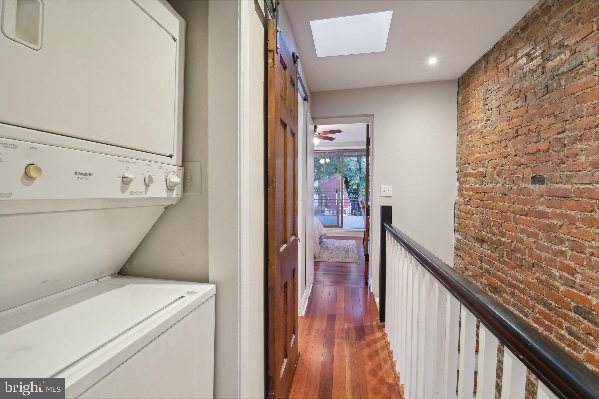 406 RICHARDSON PLACE NW