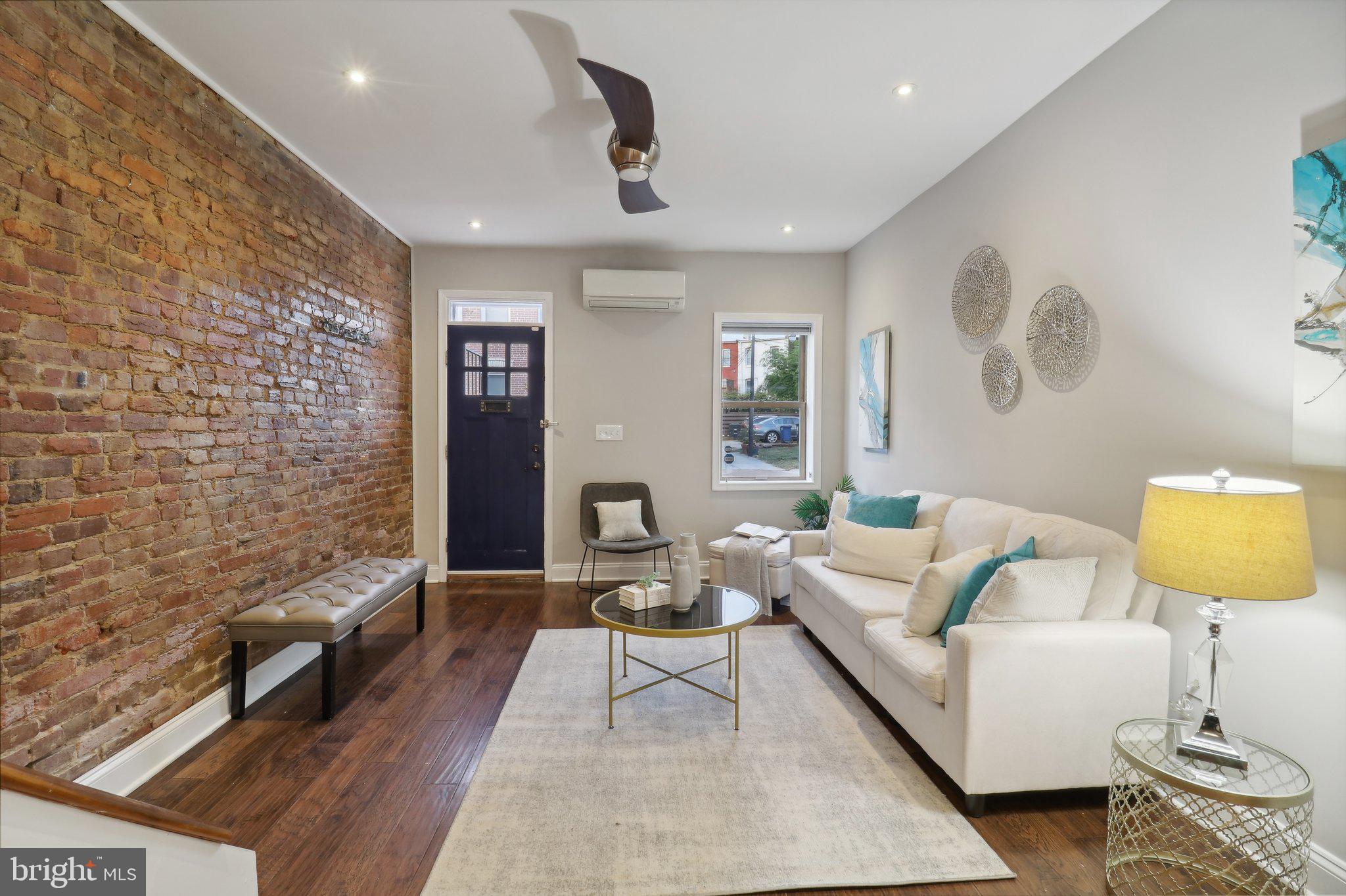 406 RICHARDSON PLACE NW