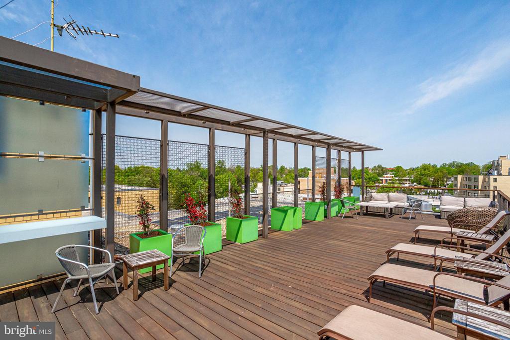 5410 Connecticut Ave NW #512