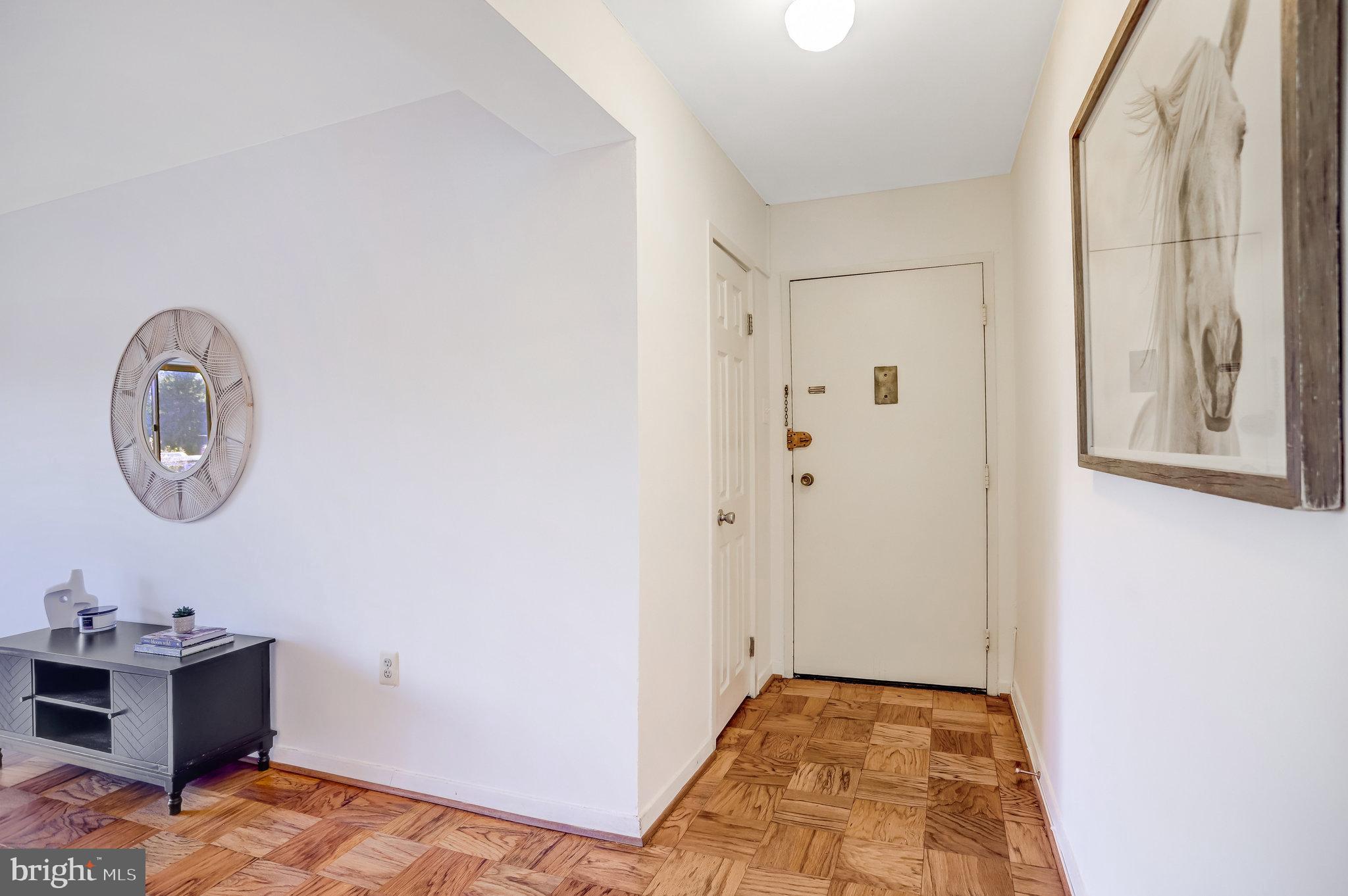 5410 Connecticut Ave NW #512