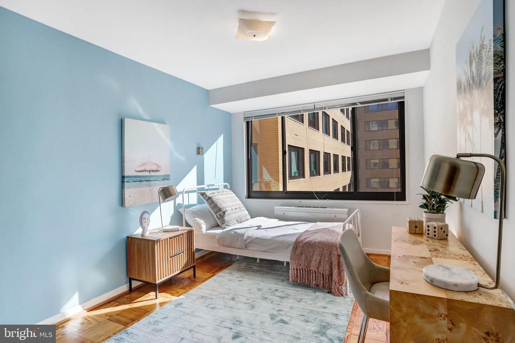 5410 Connecticut Ave NW #512