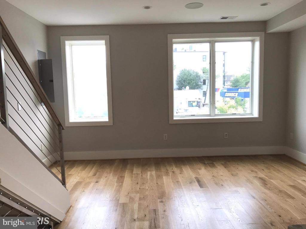 2825 SHERMAN AVENUE NW B