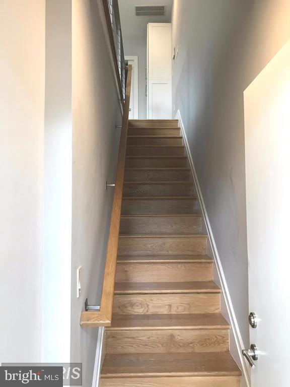 2825 SHERMAN AVENUE NW B