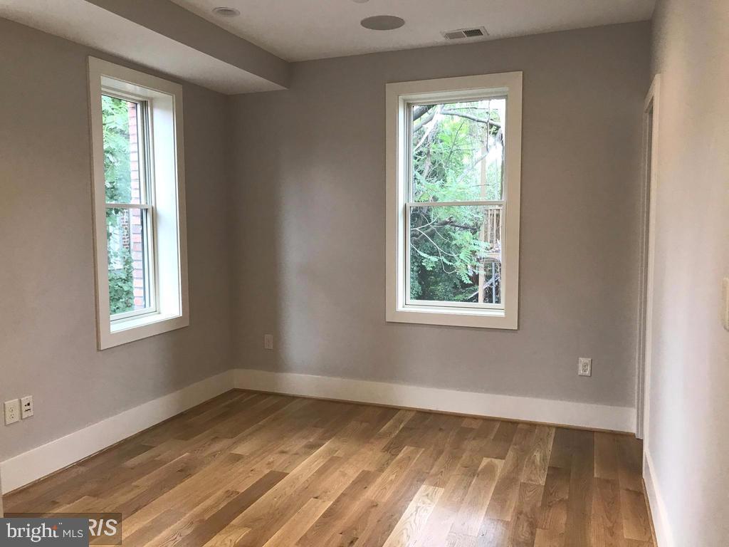 2825 SHERMAN AVENUE NW B