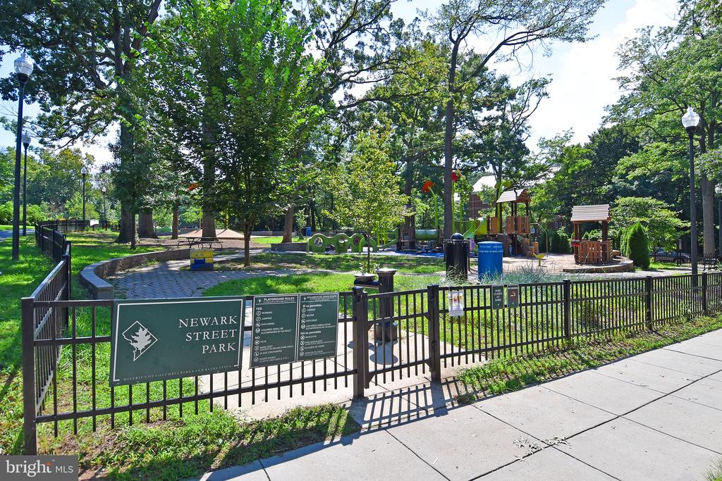 3690 38TH STREET NW Unit: B236