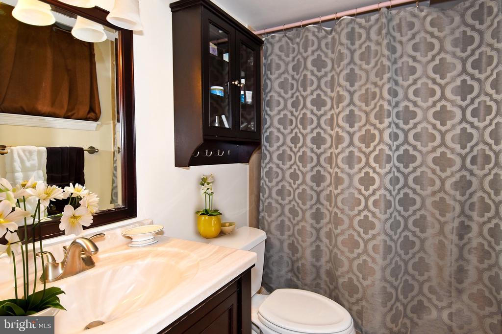 3690 38TH STREET NW Unit: B236