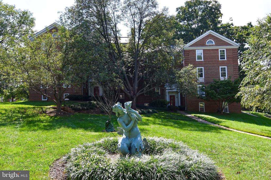 3690 38TH STREET NW Unit: B236